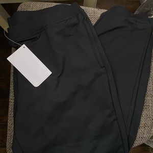 Fabletics Venetia Cold Weather Joggers